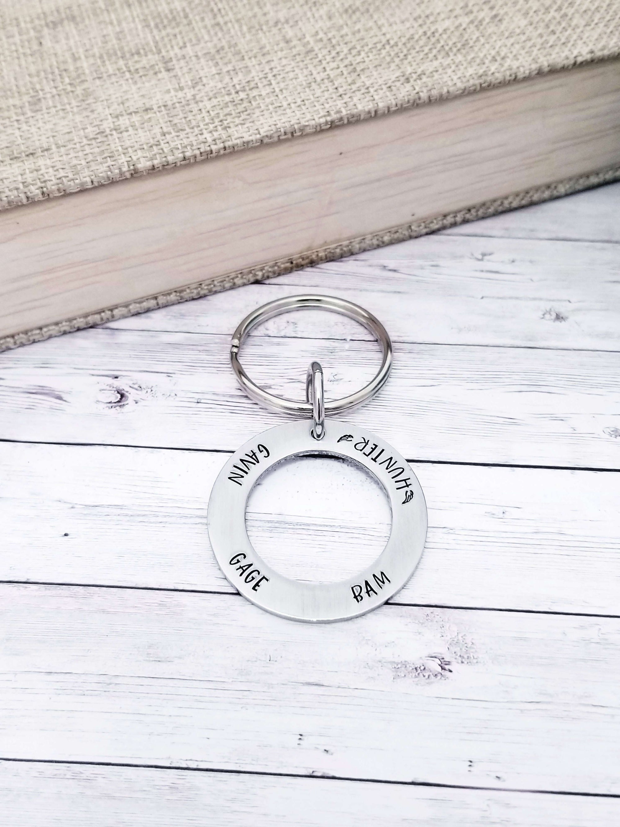 Father's Keychain, Childrens Names, Fathers Day Gift, Gift for Dad, Gift for Husband, Gift for him