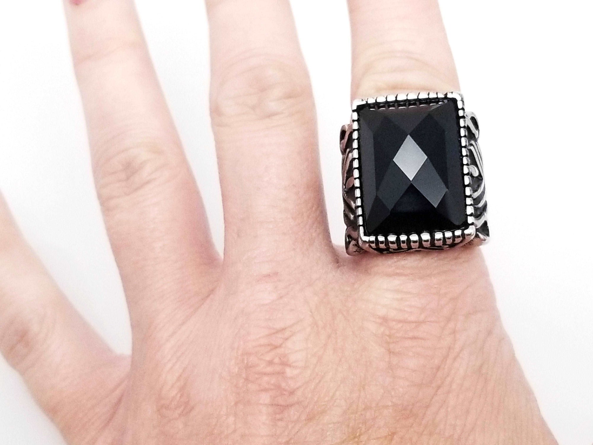 Black Stone Beauty Ring, Fleur De Lis Ring, Onyx Stone Ring, Limited Edition