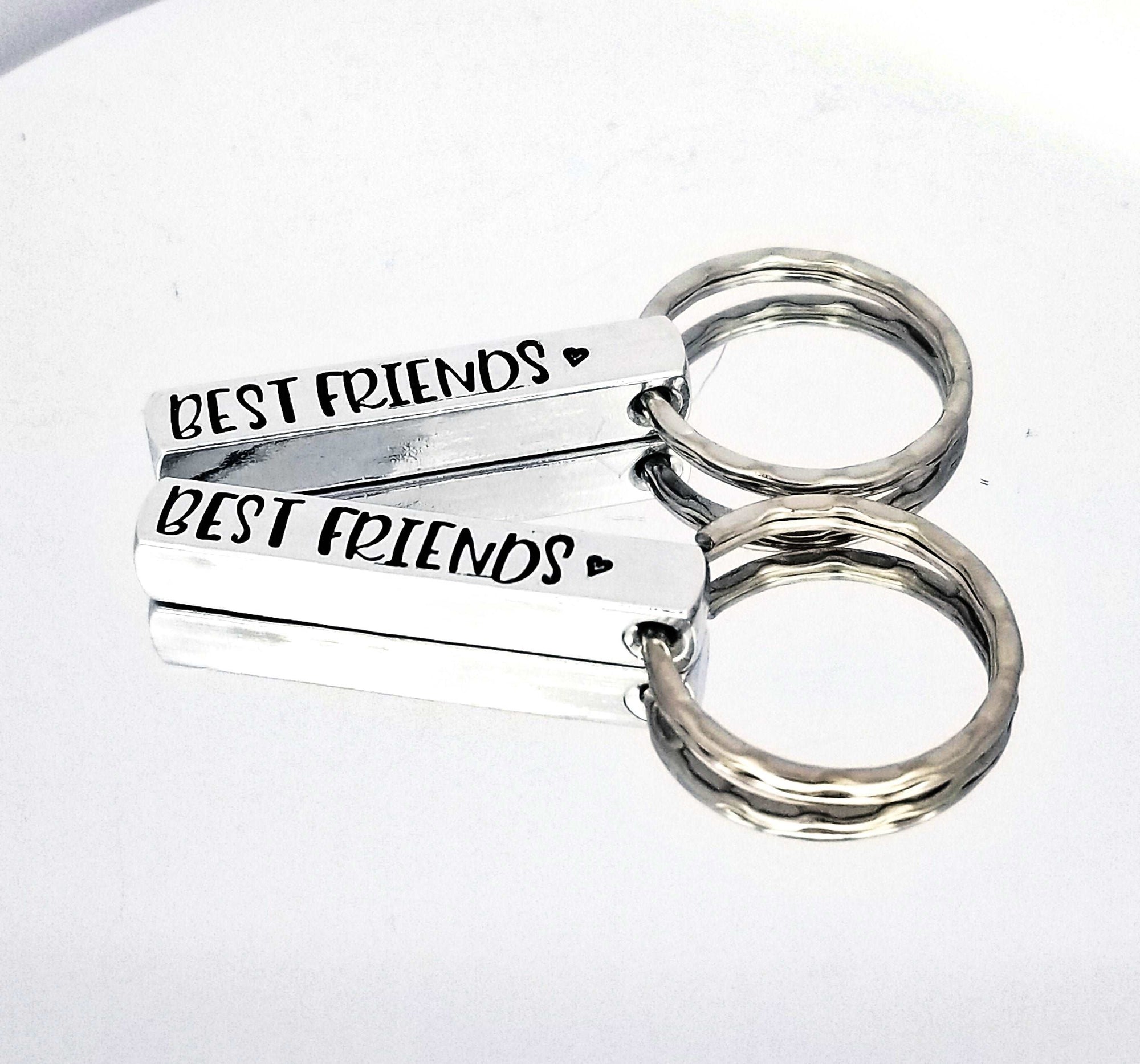 Friend keychain, Bestie Gift, Sisters keychain, Matching gifts, #Friend, Gift for Friend, Friendship Gift, Friend Gift, Keychain Gift