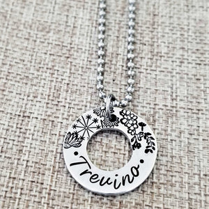 Last Name Necklace, Family Necklace, Surname Necklace, Personalize Jewelry, Family Memorial Necklace, Mourning Gift, Remembrance Jewelry